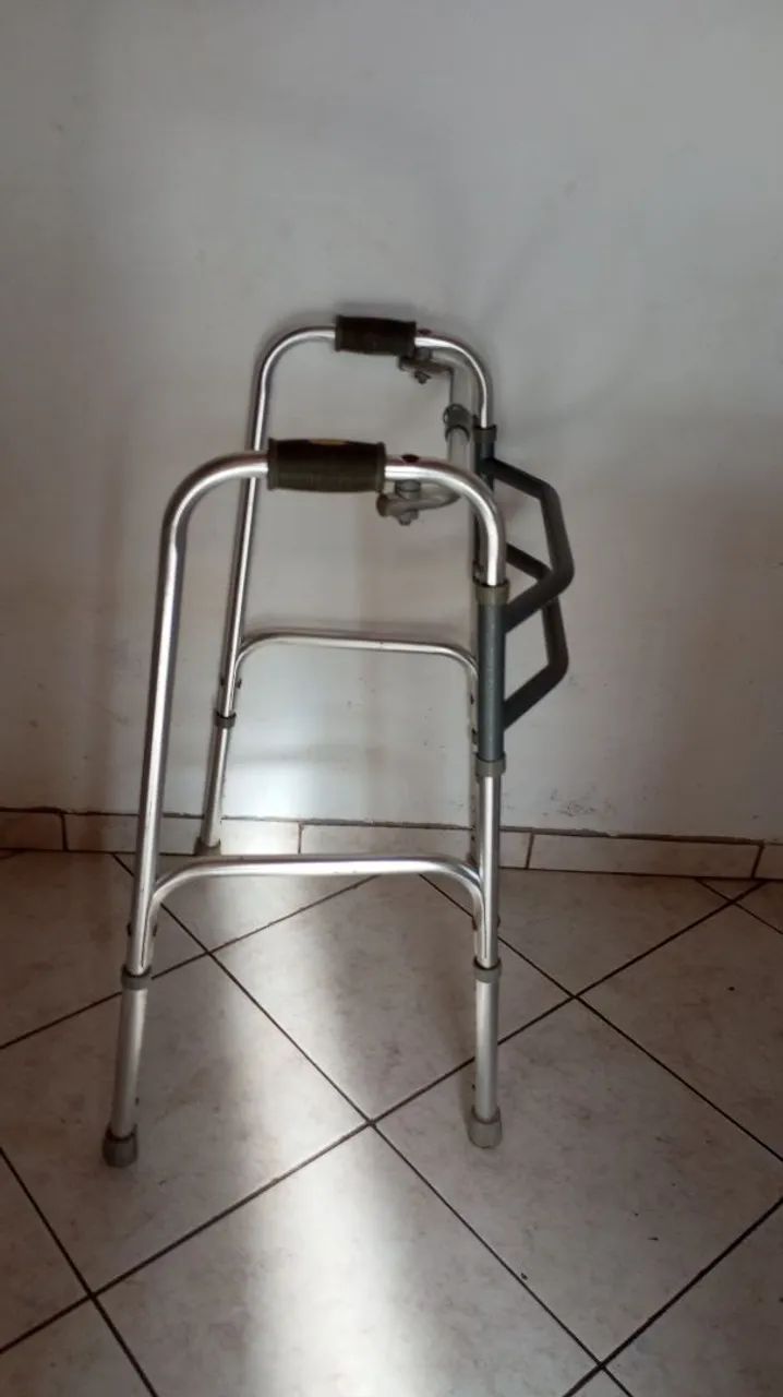 Andador para idosos  - Foto 3