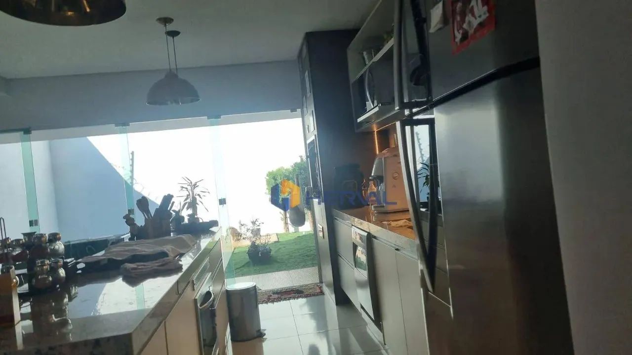 (Aceita troca) Sobrado com 3 quartos à venda, 178 m² por R$ 1.150.000 - Jardim Higienópoli - Foto 3