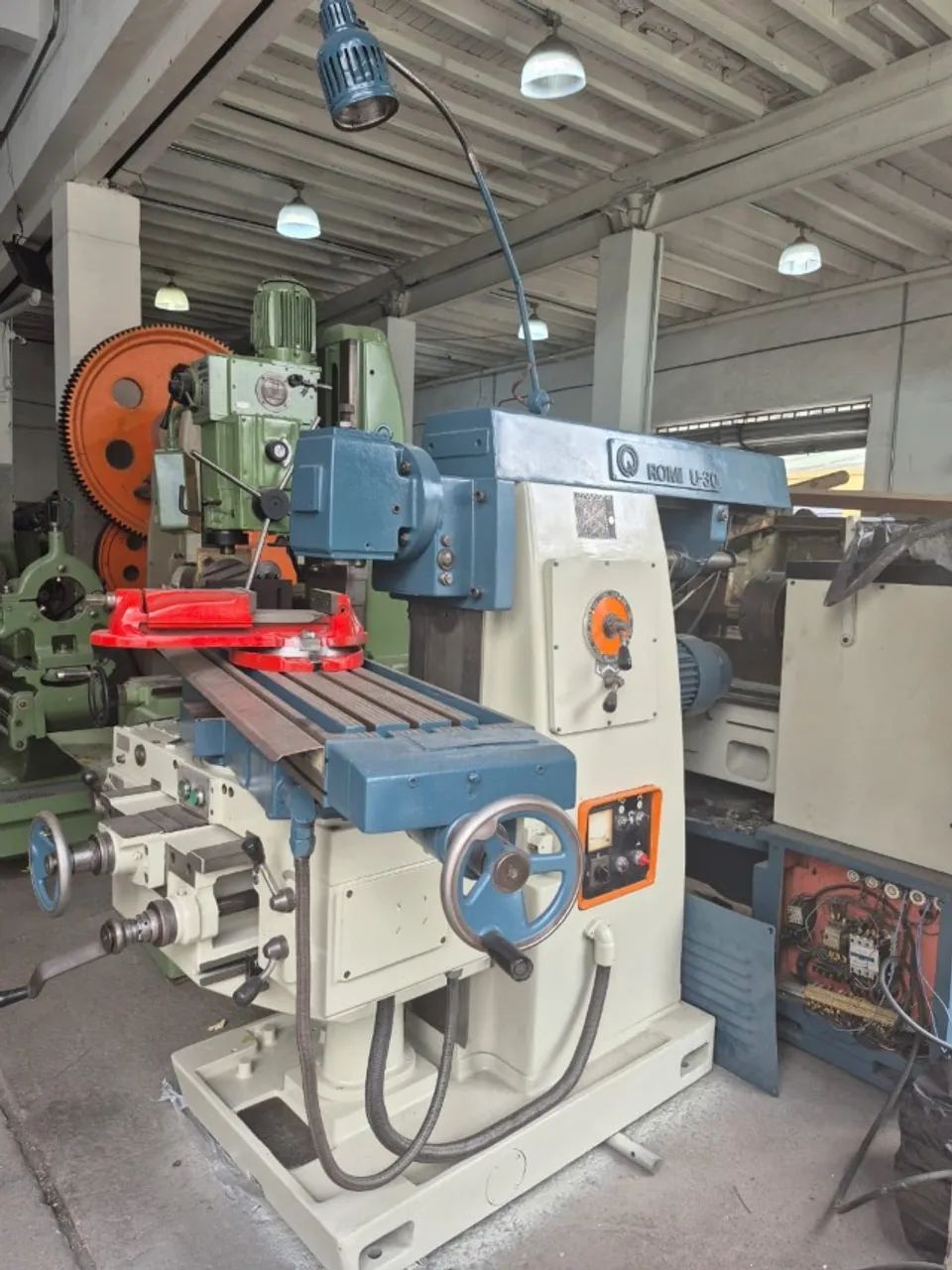 Fresadora Romi U30 - Foto 2