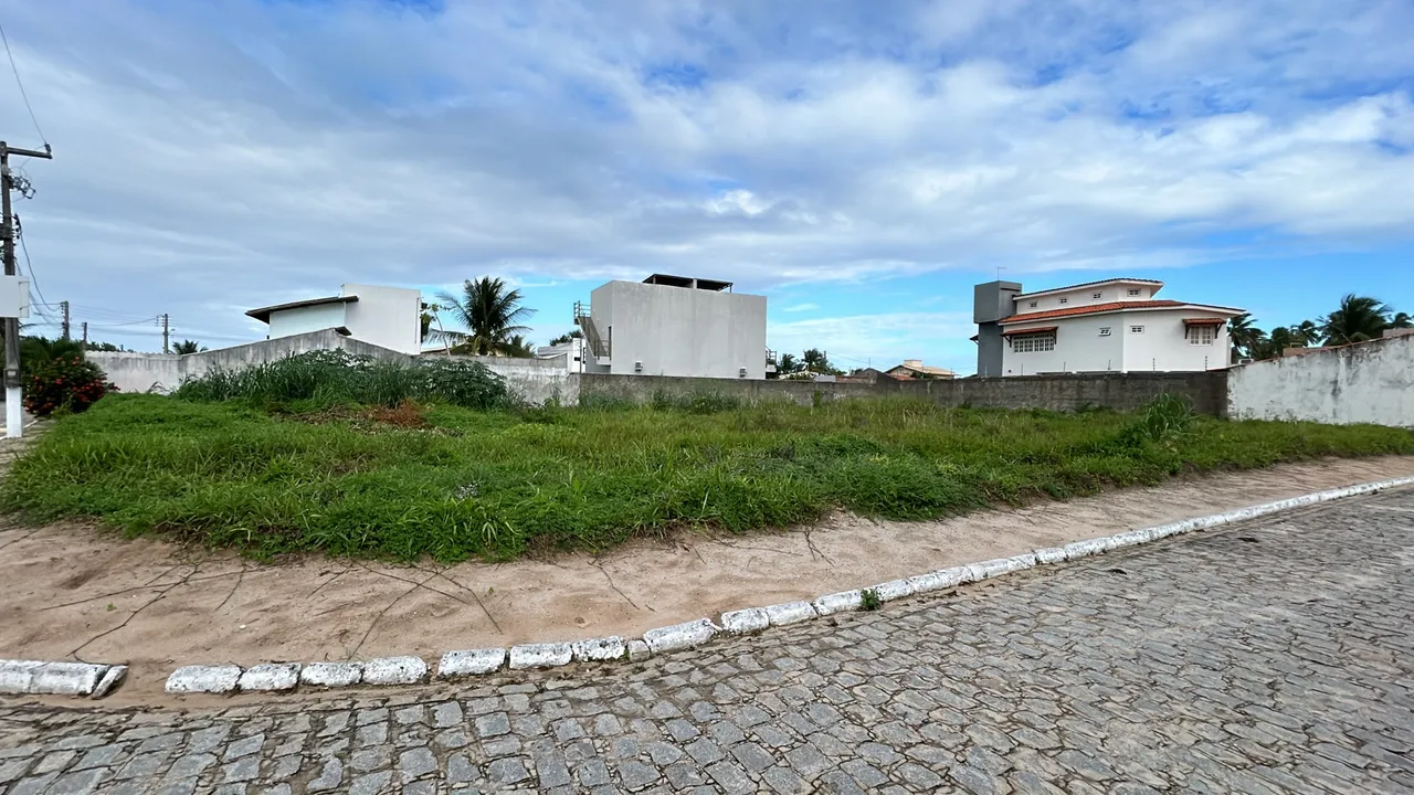 DOIS TERRENOS GIGANTESCOS DE ESQUINA!! 320 MIL e 36O MIL