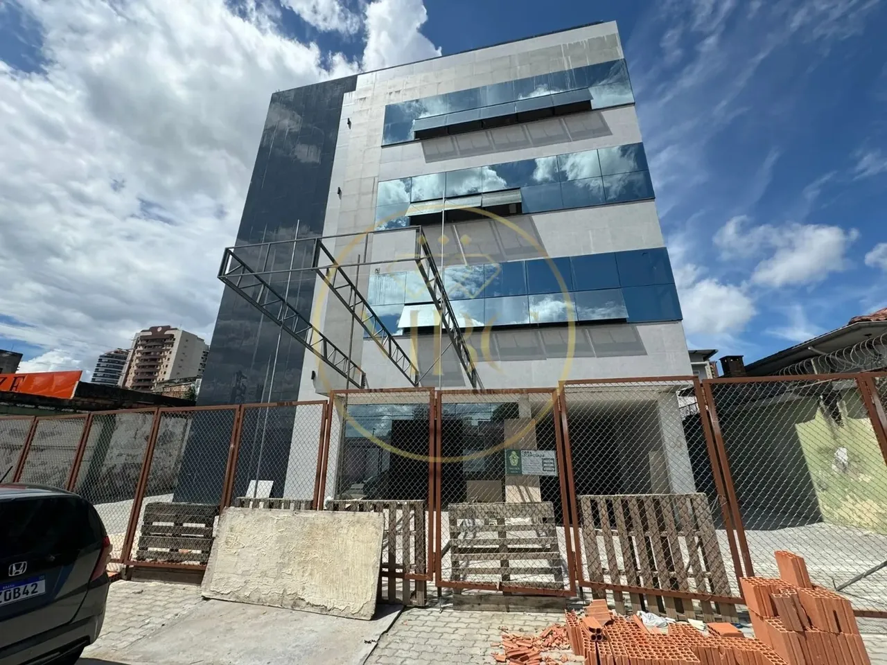 ALUGO PRÉDIO COMERCIAL NO VIEIRALVES