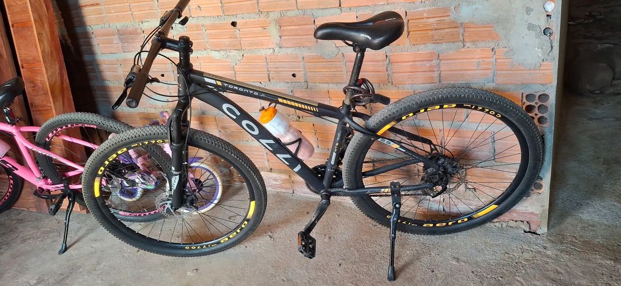 vende se uma bicicleta