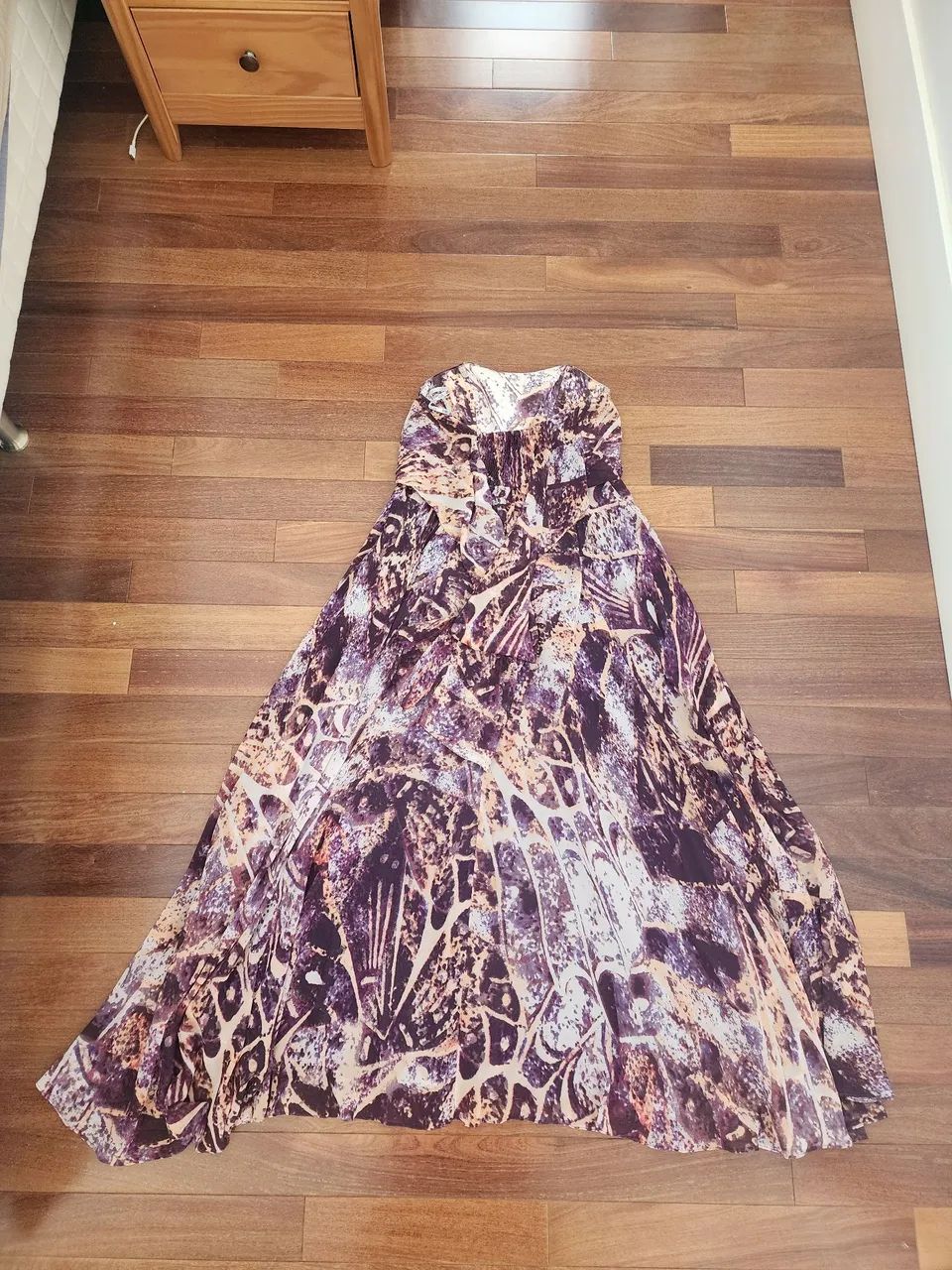 Vestido Longo Estampado Roxo e Bege - Foto 2
