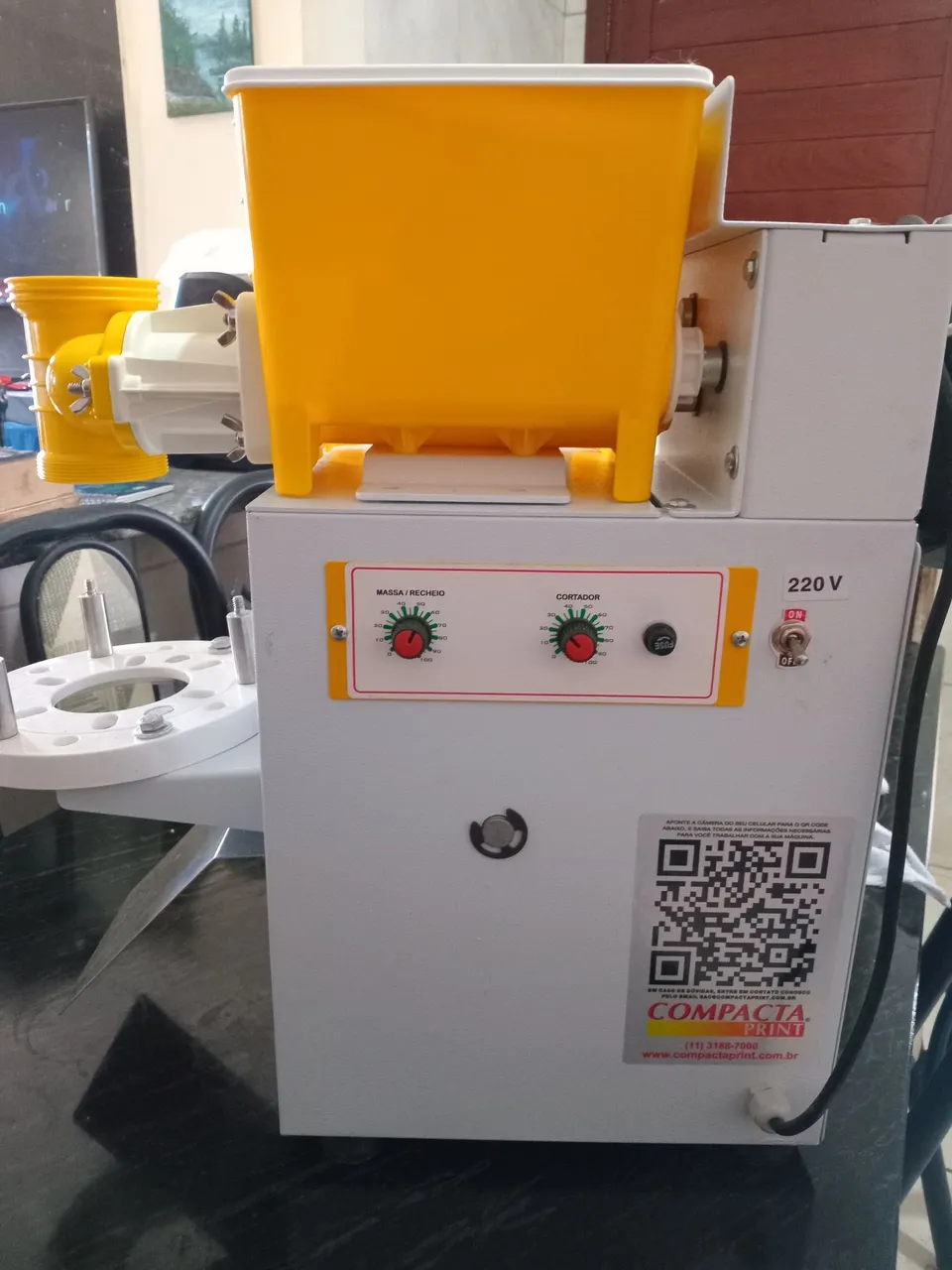 Máquina de Fazer Salgados e Doces Compacta Print