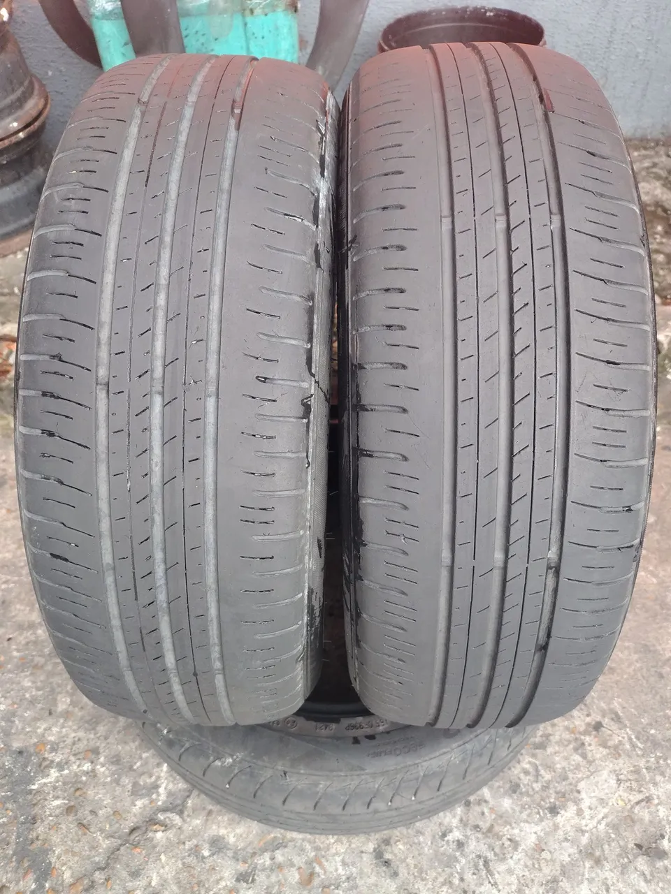 Pneus 185/60 R15 Usados