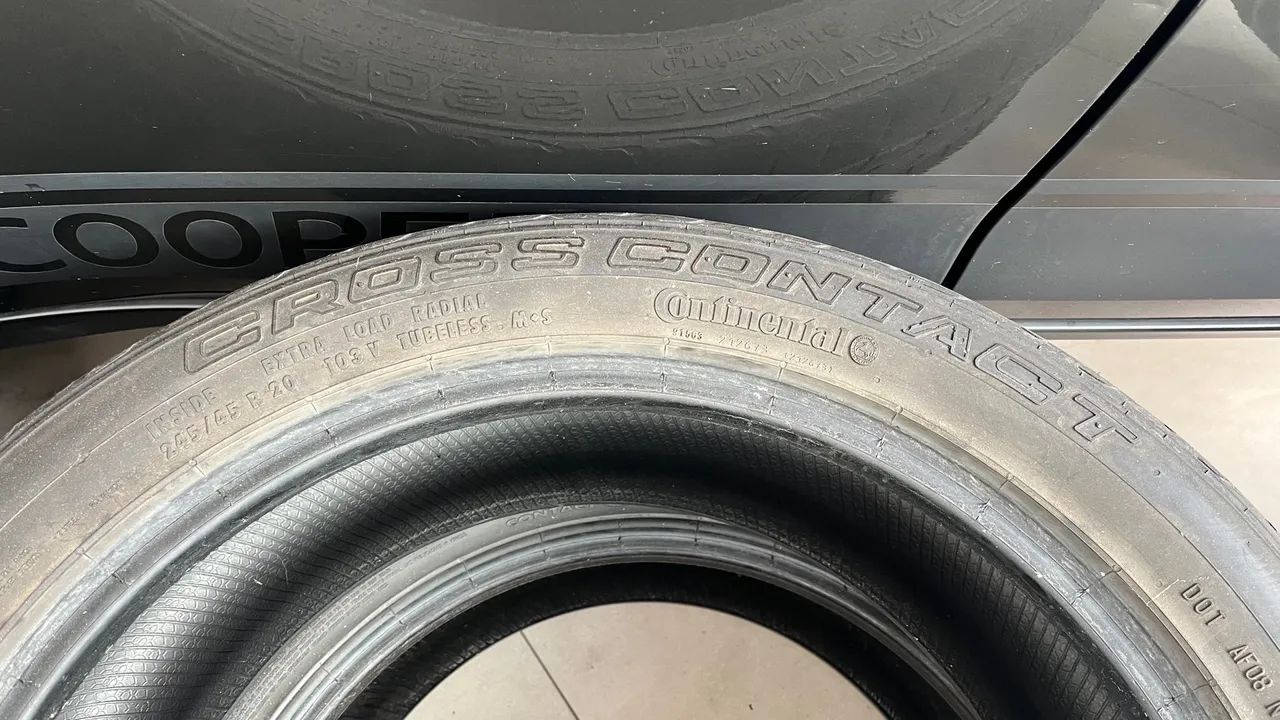 Pneus continental 245/45 R20 meia vida  - Foto 2