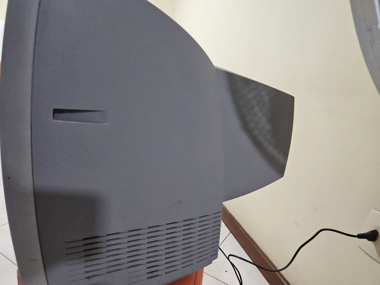 TV Philips 20 polegadas - Foto 5