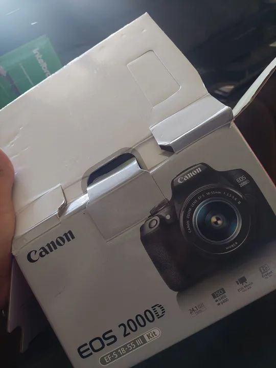 CAMERA CANON EOS 2000D - Foto 6