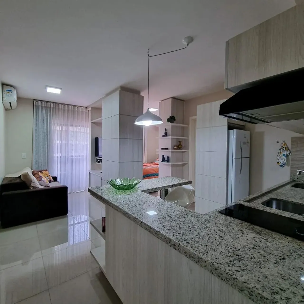 Studio com 1 dormitório para alugar, 30 m² por R$ 3.400/mês - Centro - Curitiba/PR