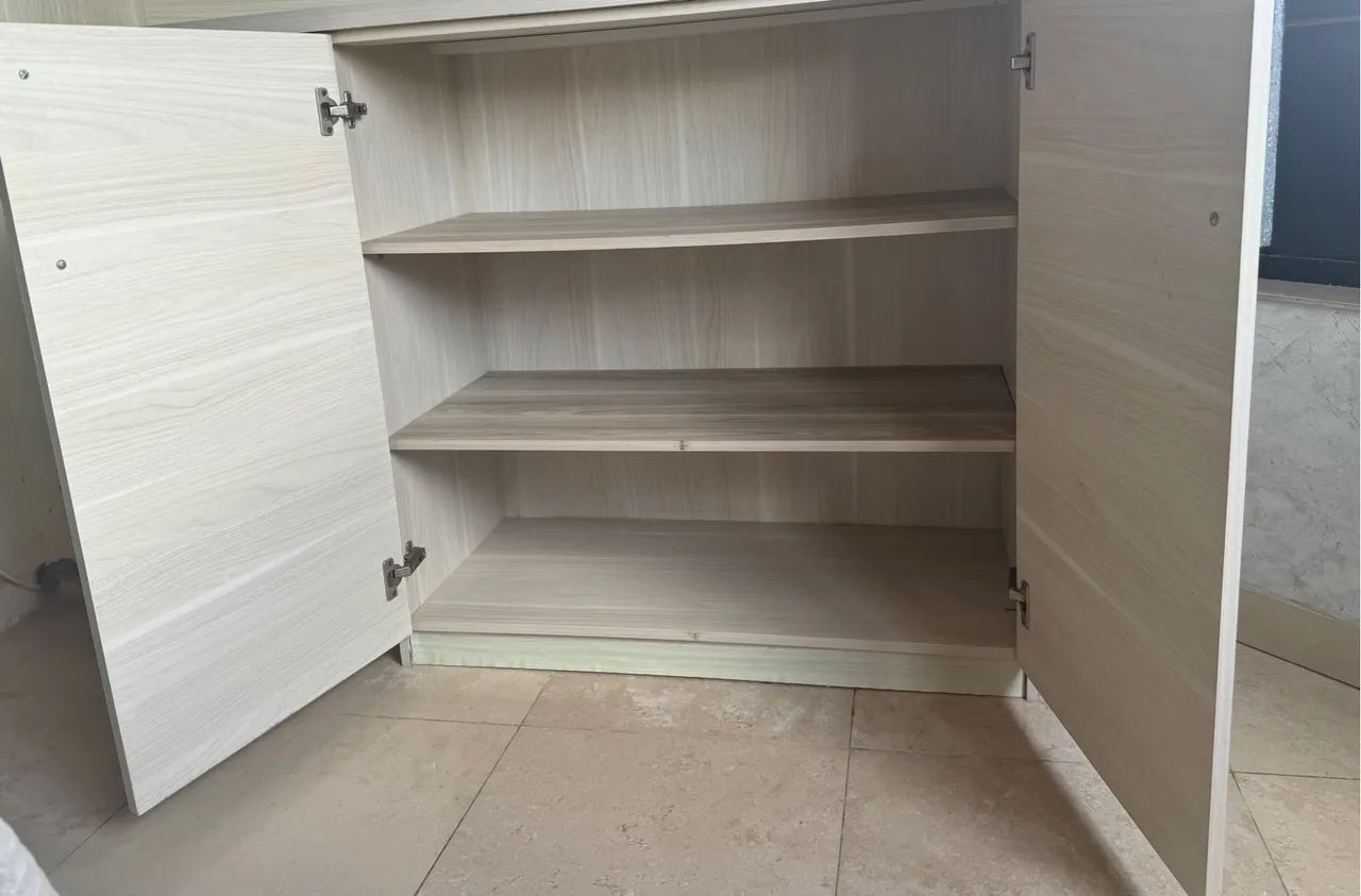 Armário em mdf claro, compacto e moderno - Foto 2