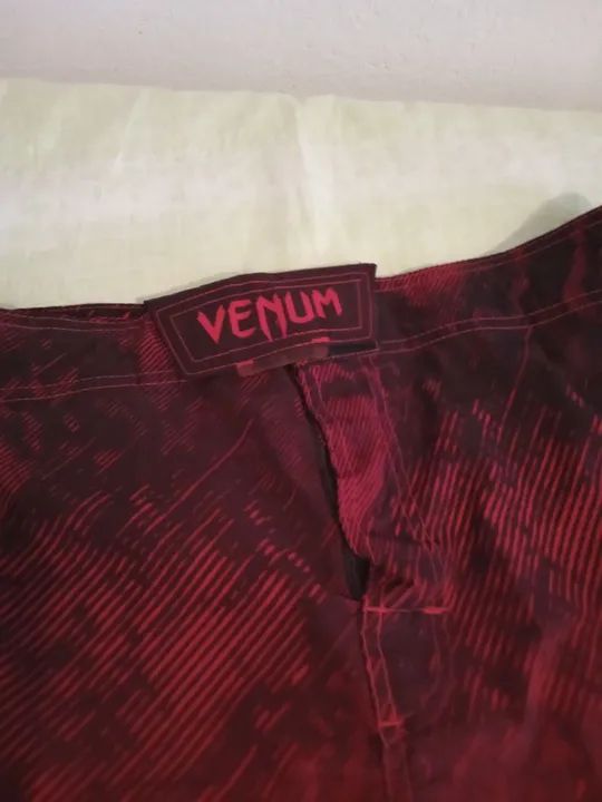 Shorts Venum Vermelho G  - Foto 2