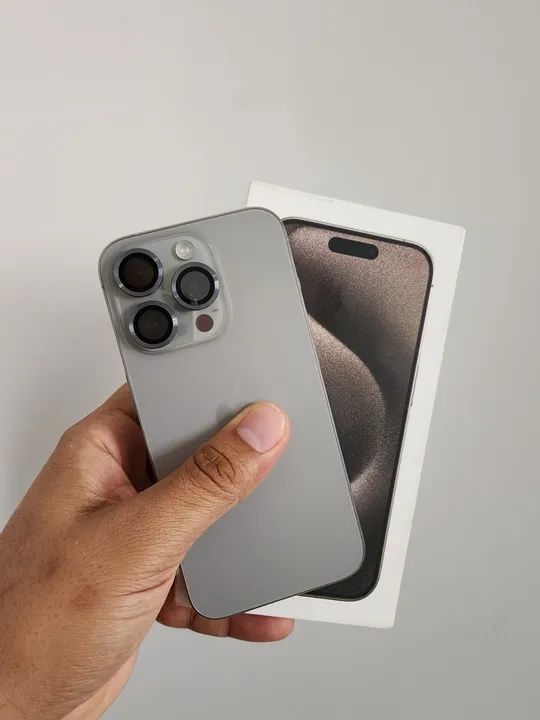 Caixa iphone 15 pro 