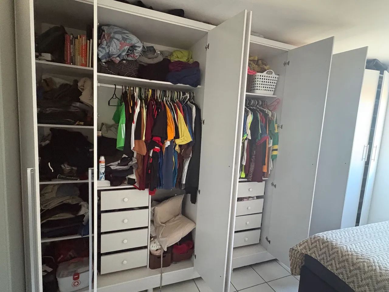 Guarda roupa