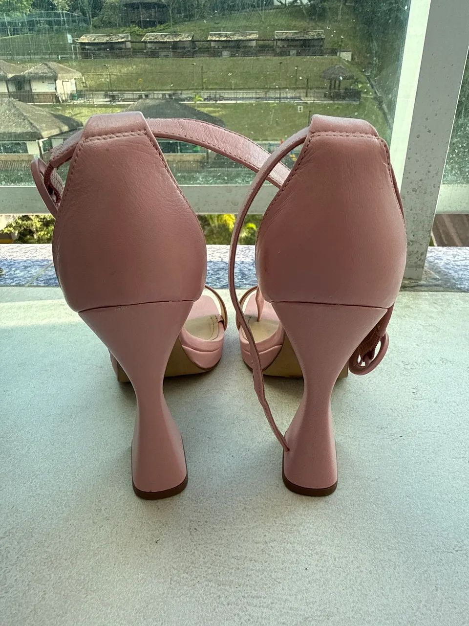 Sandália de couro rosa - Foto 3
