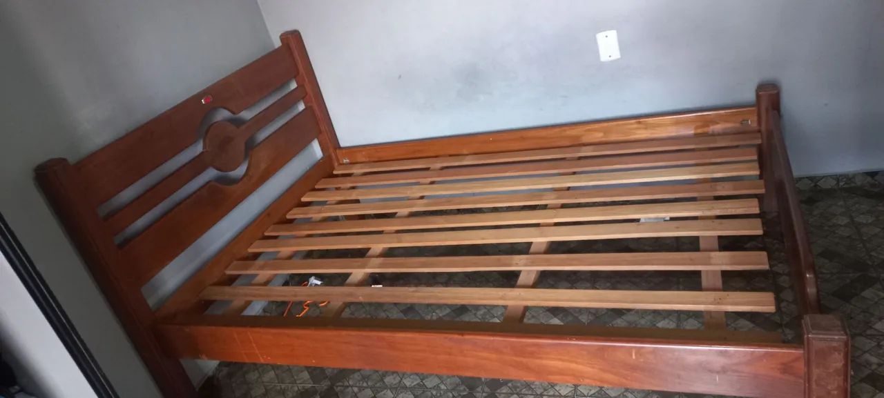 Cama casal + colchão $$450