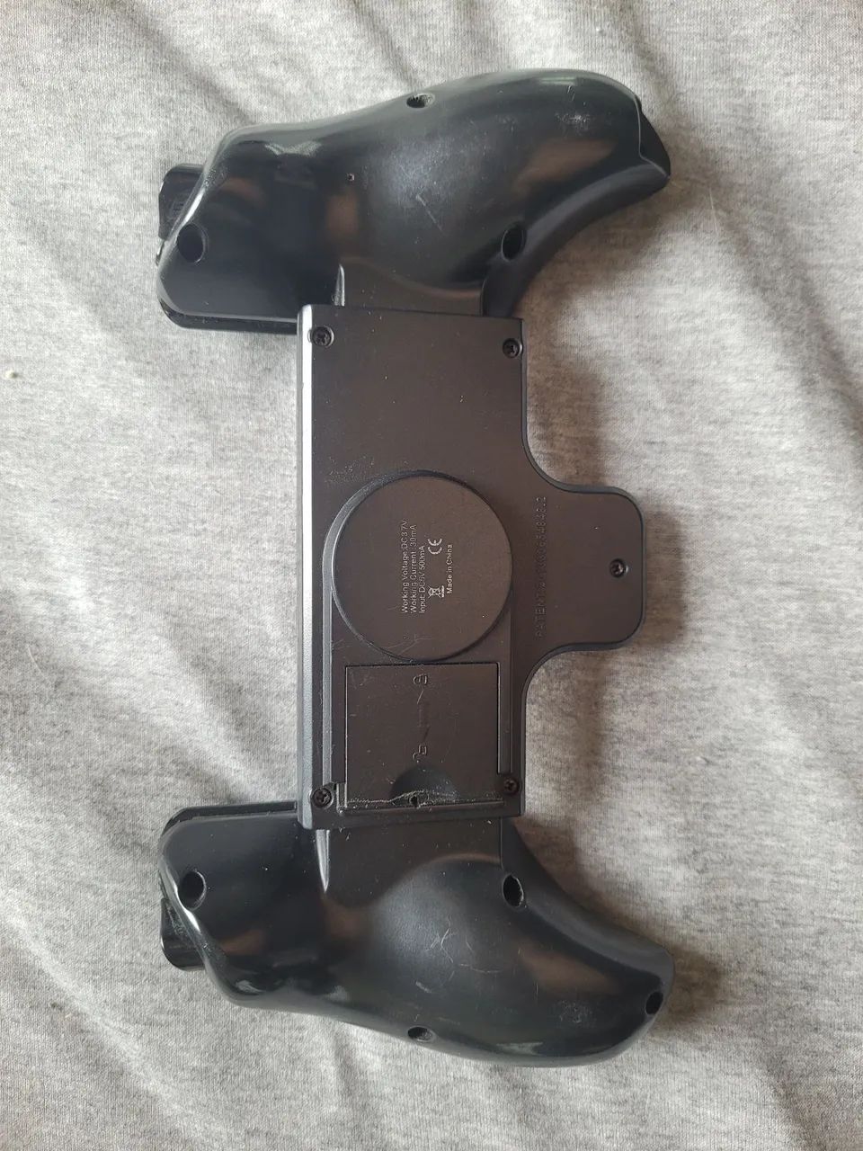 Controle Ípega Bluetooth recarregável - Foto 2