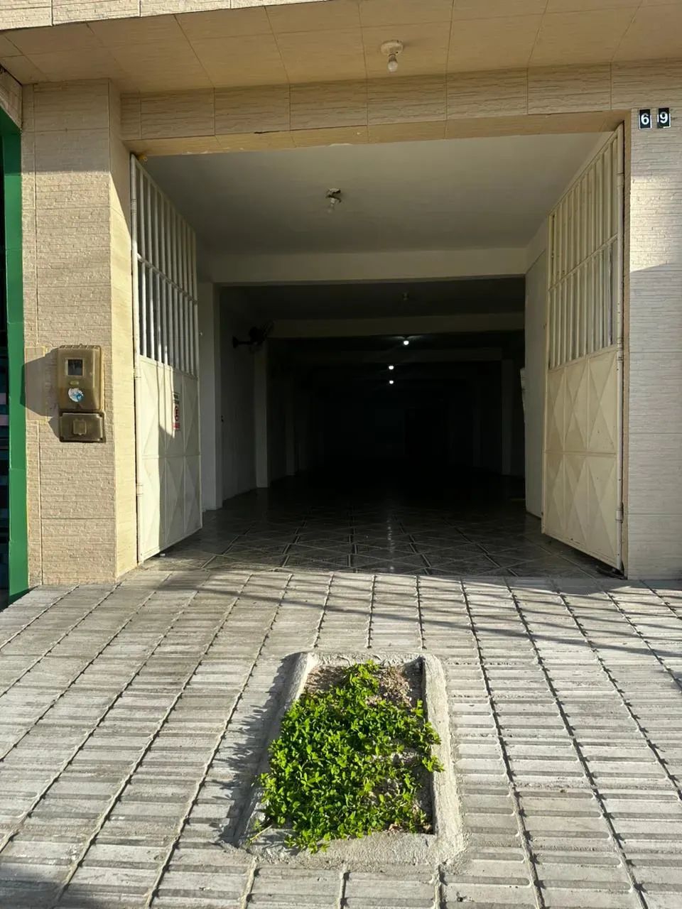 Disponível para locação (exceto igreja e bar) na Gleba A - Camaçari - BA - Foto 2