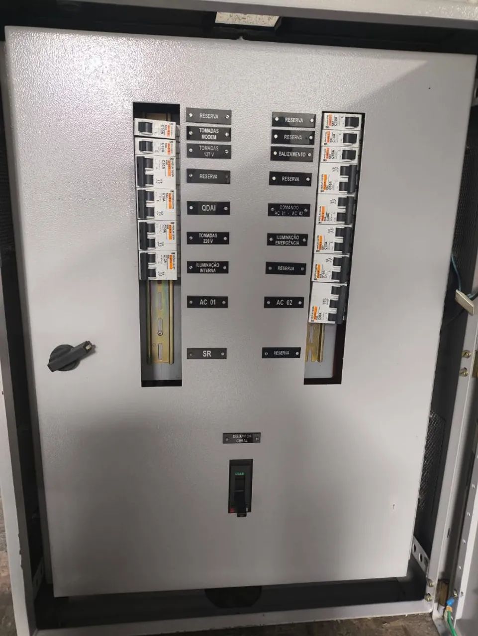 QUADRO DE DISTRIBUIÇÃO / PAINEL ELÉTRICO COMPLETO - PADRÃO INDUSTRIAL - Foto 4