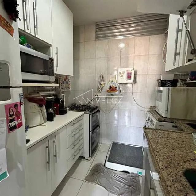 Cobertura : Linear / Residencial / Centro