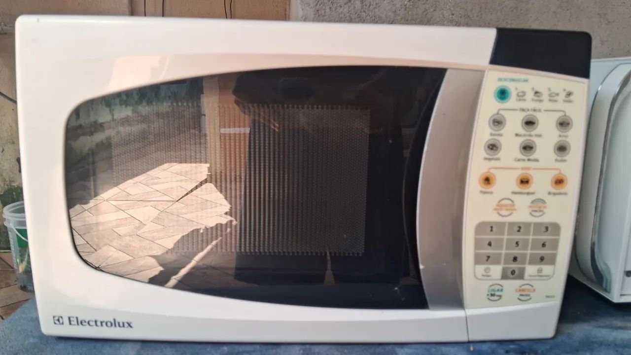Microondas Electrolux novíssimo 