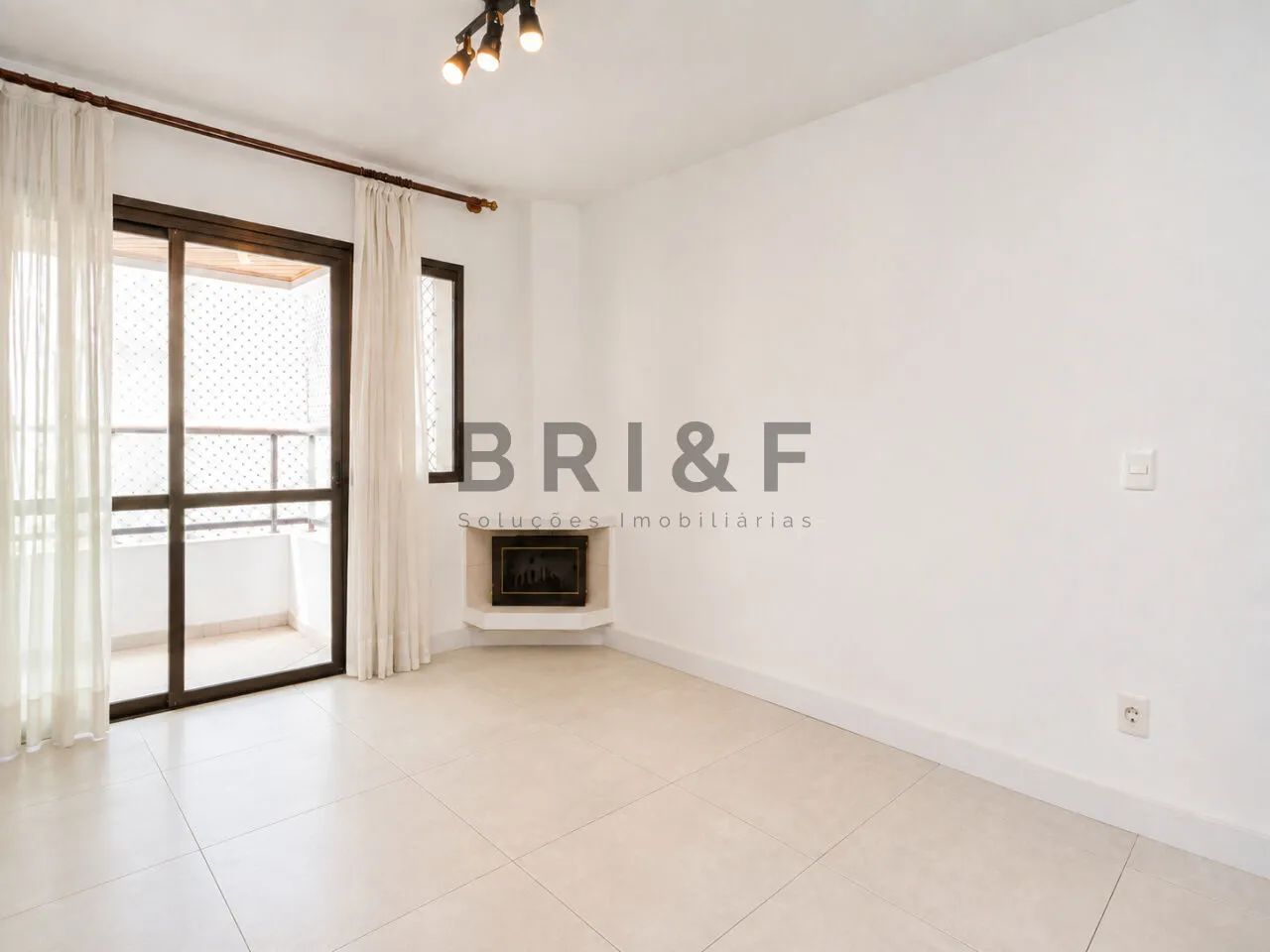 Apartamento mobiliado - 85m² - 3 dormitórios (1 suíte), 2 vagas - Brooklin - Foto 3