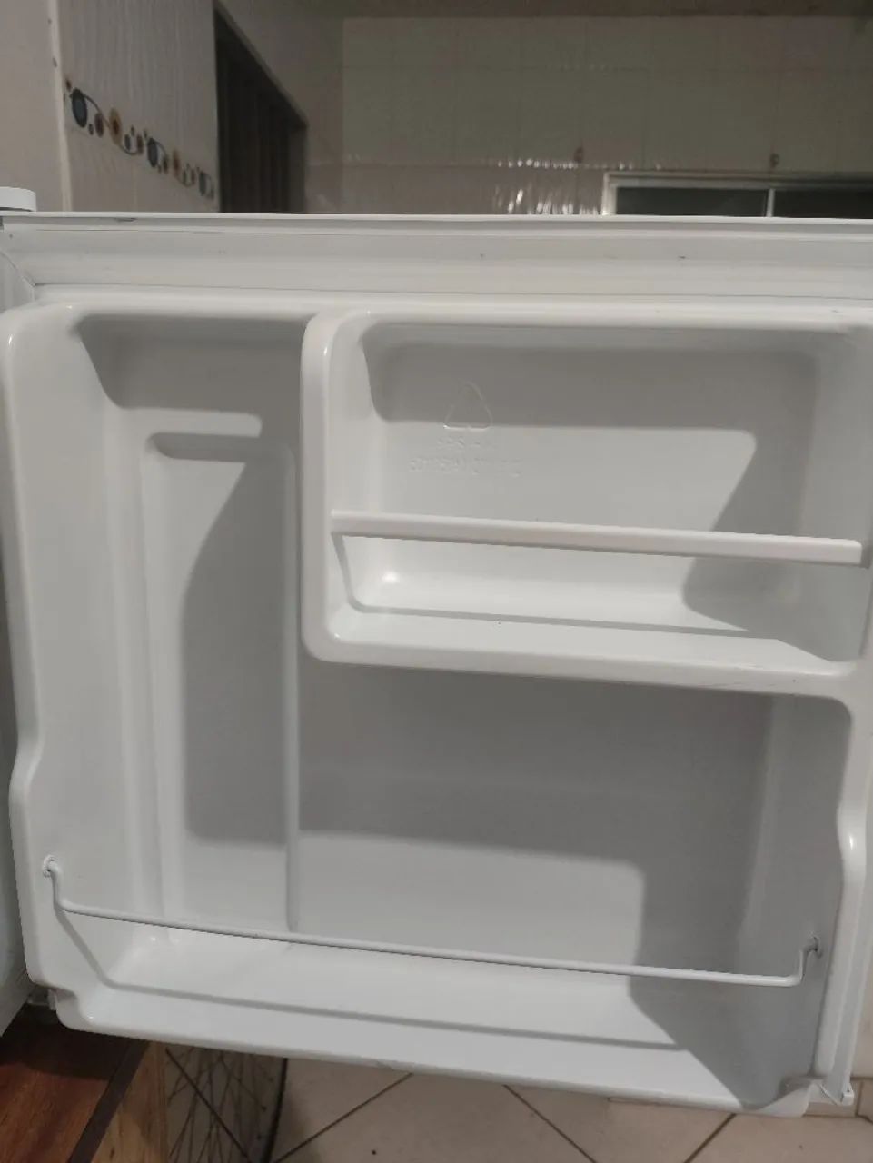 frigobar midea mrc06b1 45l branco - Foto 3