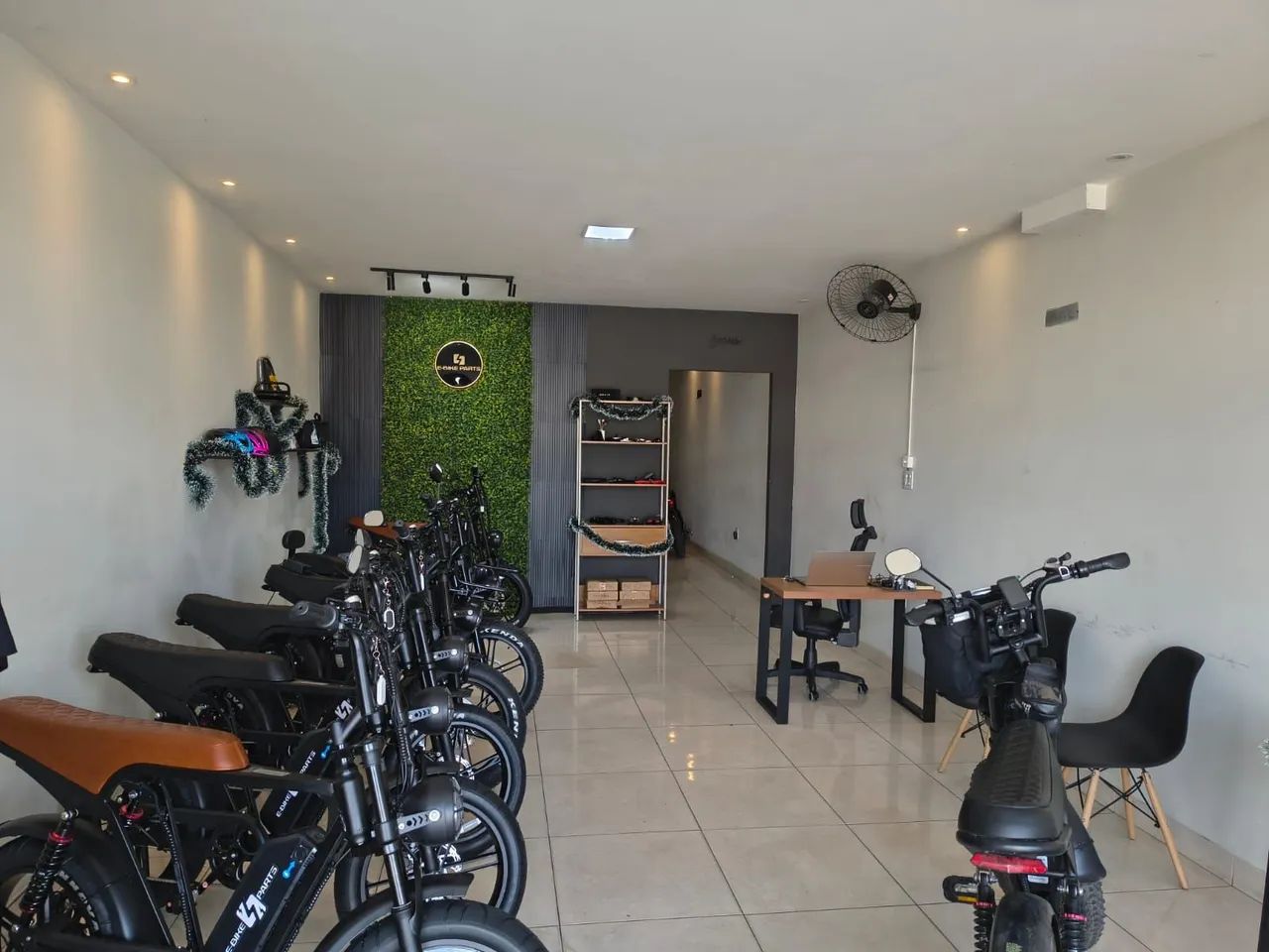 Aluguel de Loja na Lindenberg imperdível! - Foto 2