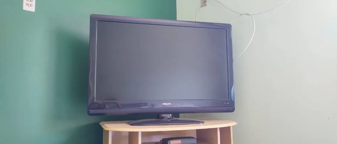 TV Philips com HDMI e Base Original - Funcionando Perfeitamente - Foto 2
