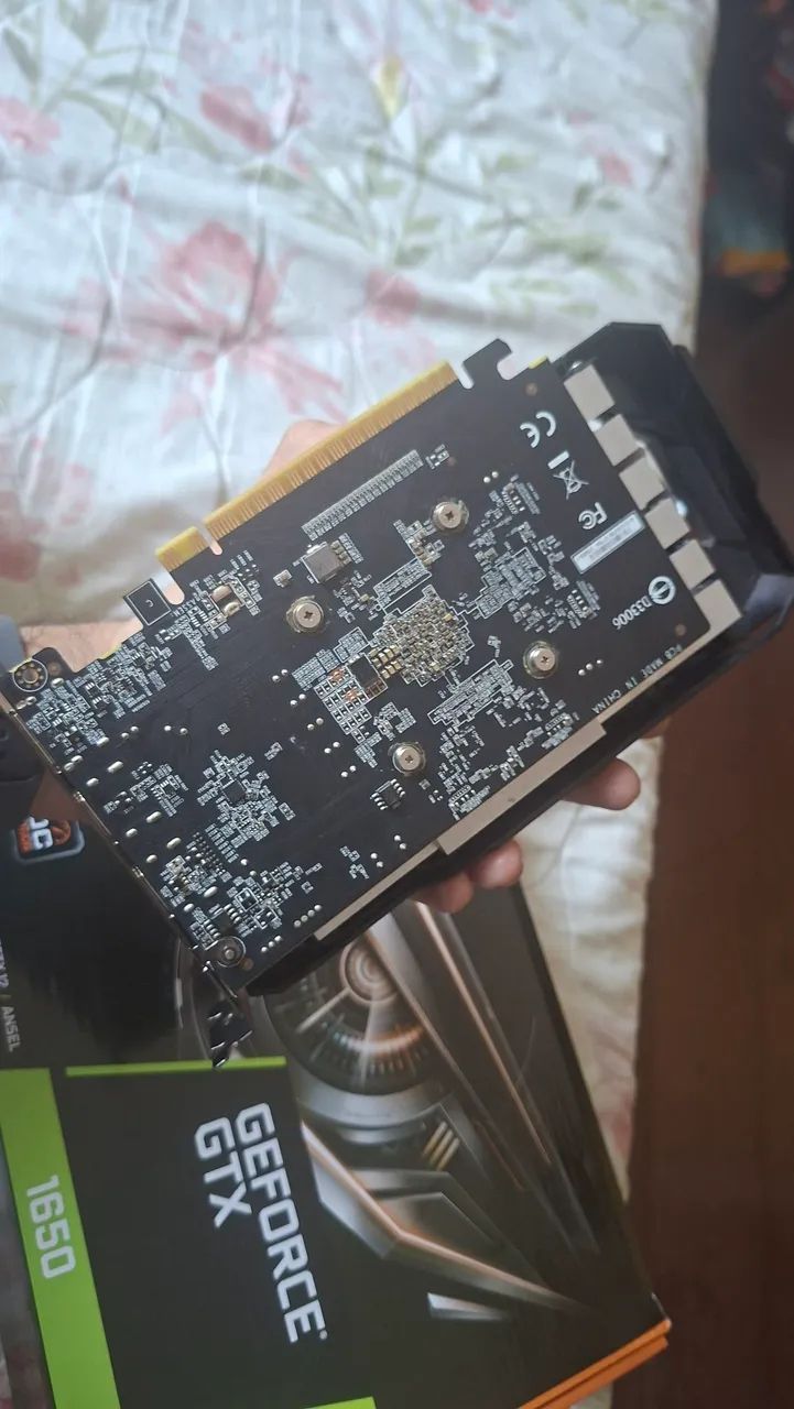 GTX 1650 (defeito) - Foto 3