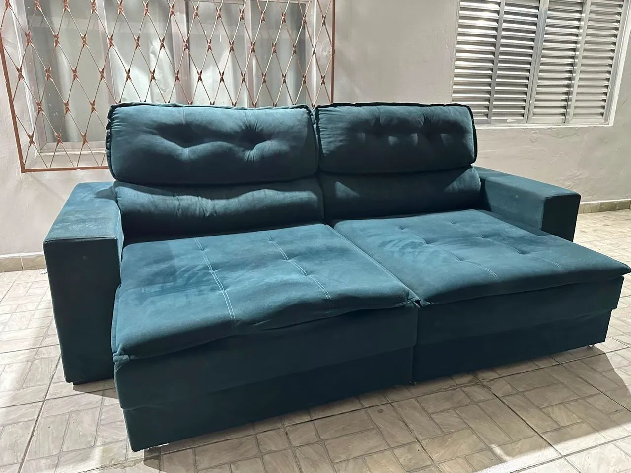 Sofa retrátil e reclinavel azul - ENTREGO! - Foto 2