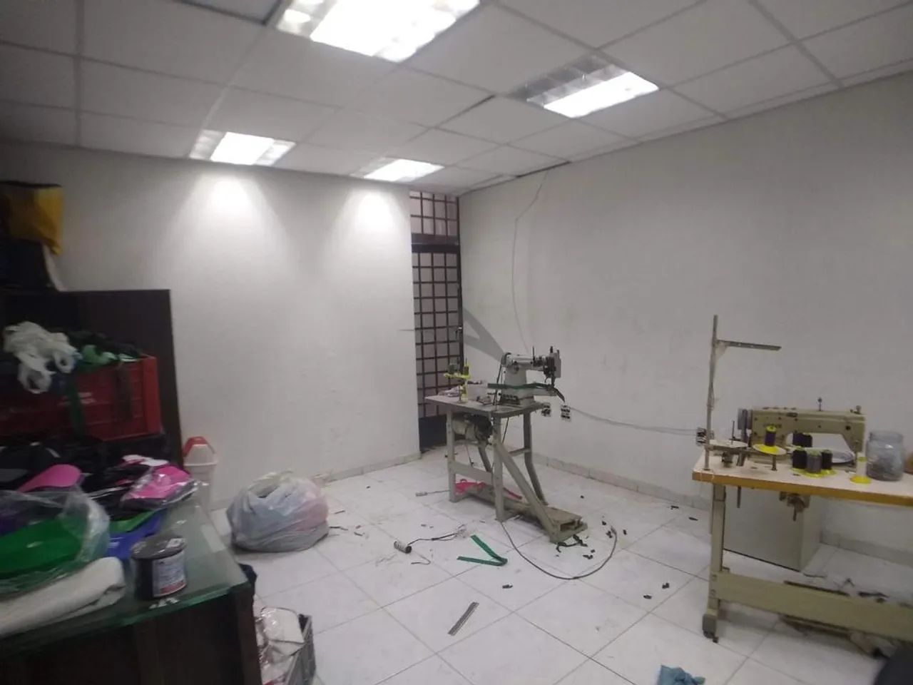 Galpão à venda em Campinas, Parque São Quirino, com 320 m² - Foto 4