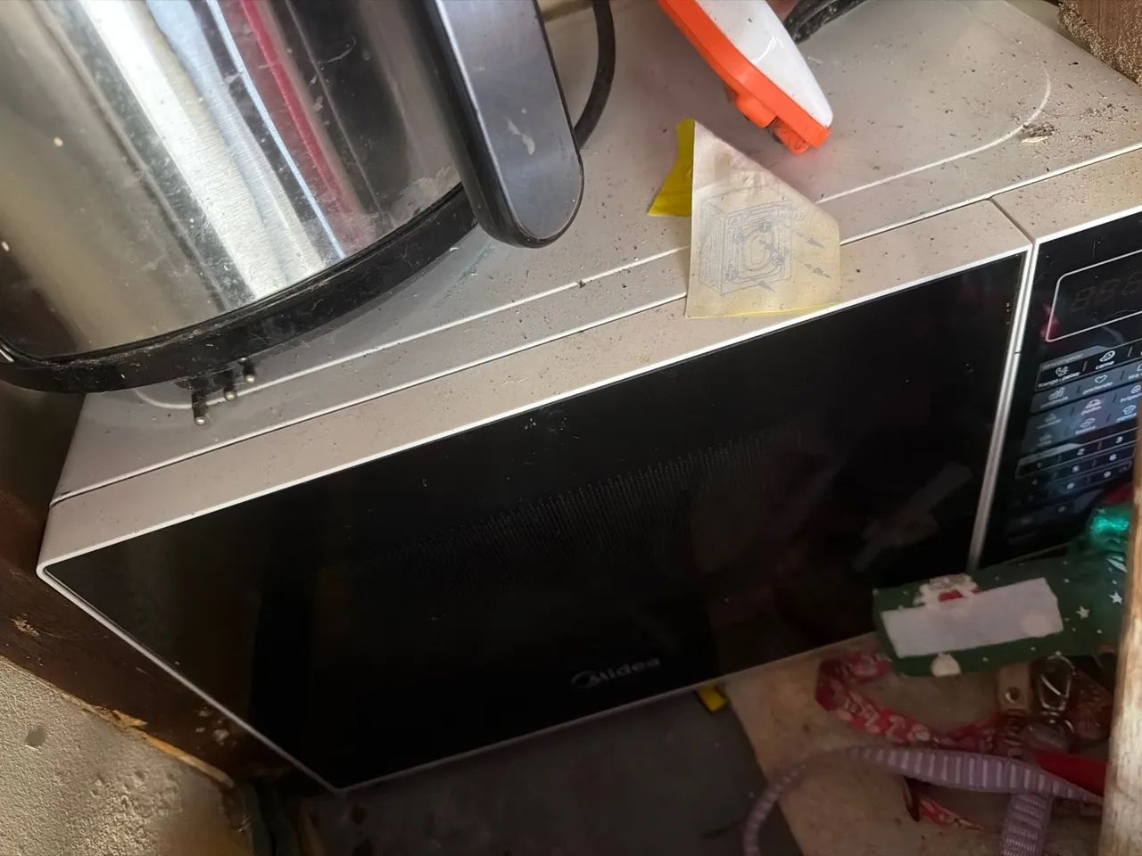 Microondas C defeito