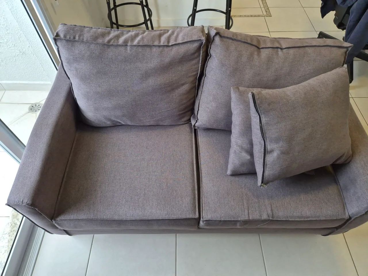 Sofa mobly 2 lugares  - Foto 3