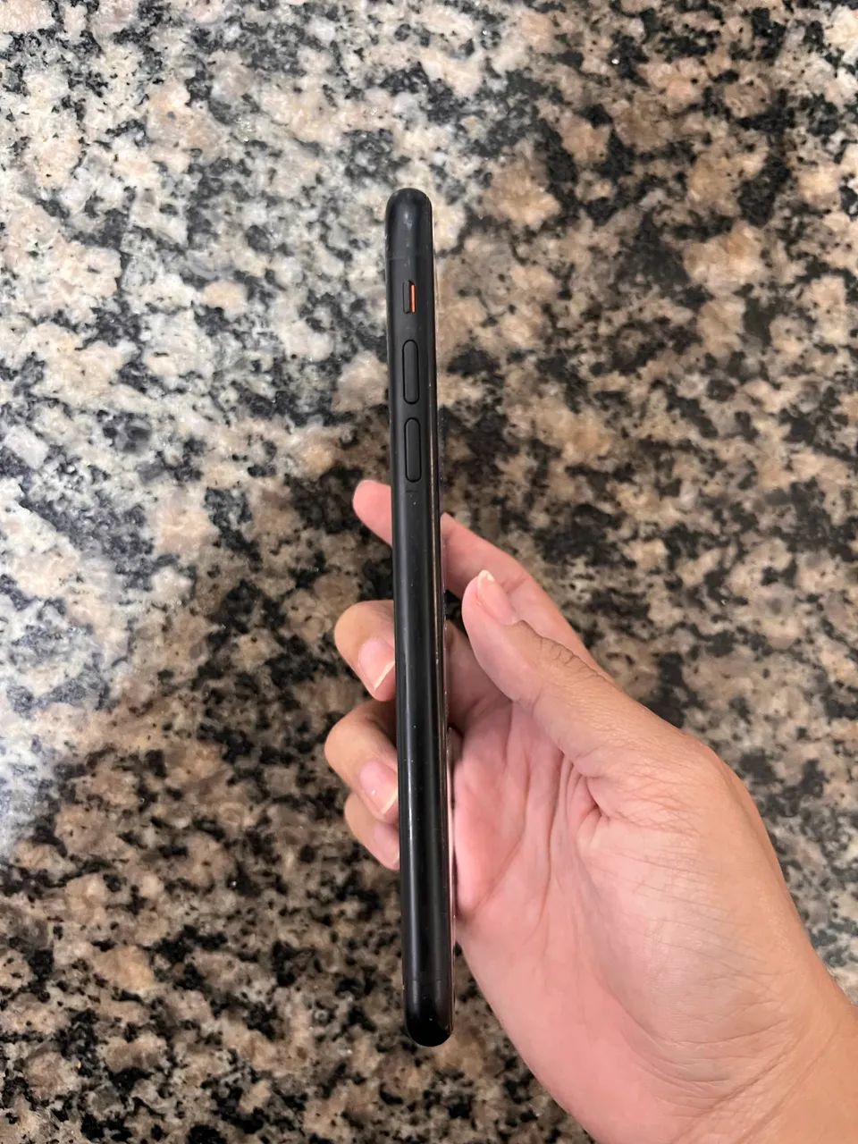 iPhone XR 128GB - Ótimo estado - Funcionando perfeitamente - Foto 3