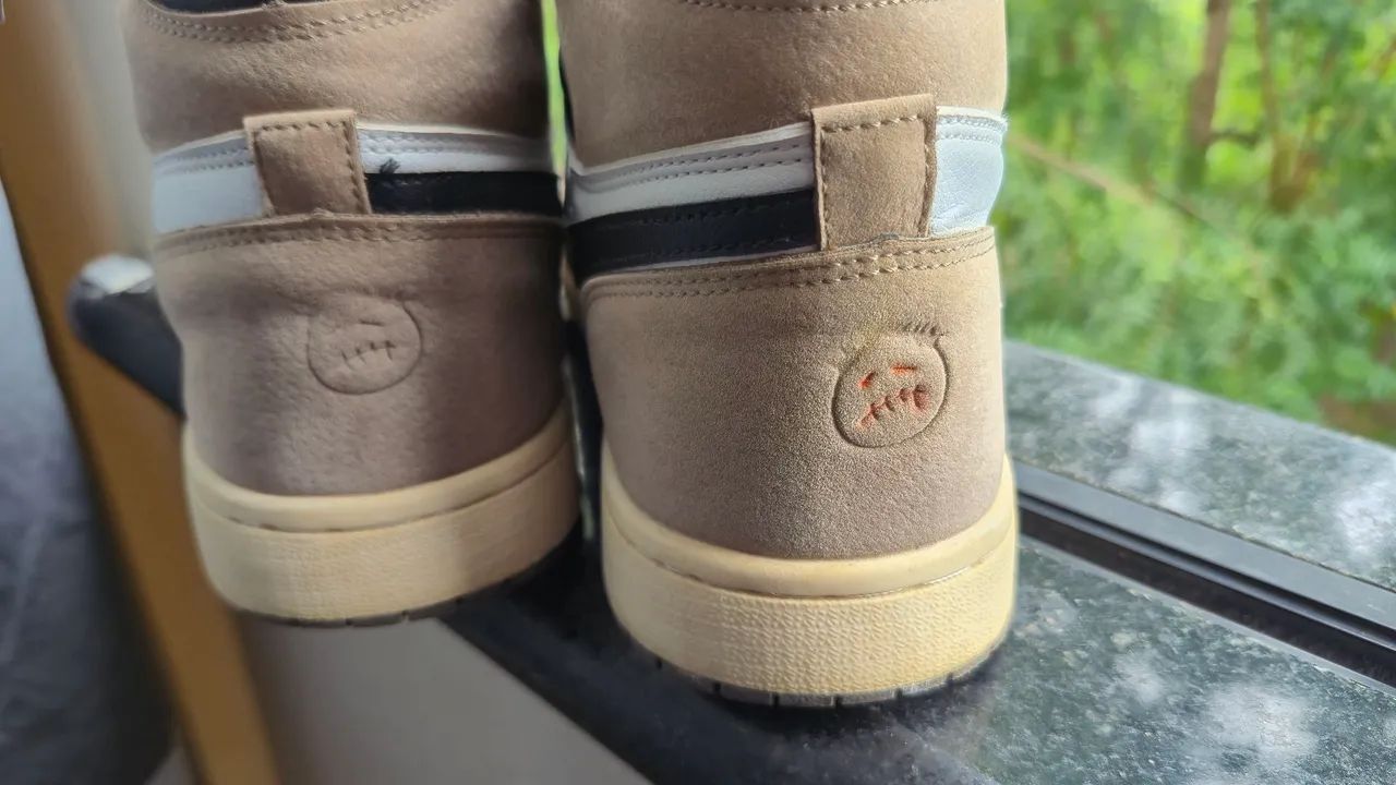 Jordan 1 high travis scott mocha - Foto 4