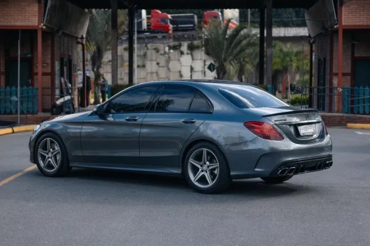 Mercedes-Benz C-250 AVANTGARDE 2.0 TB 211CV AUT. 2017
