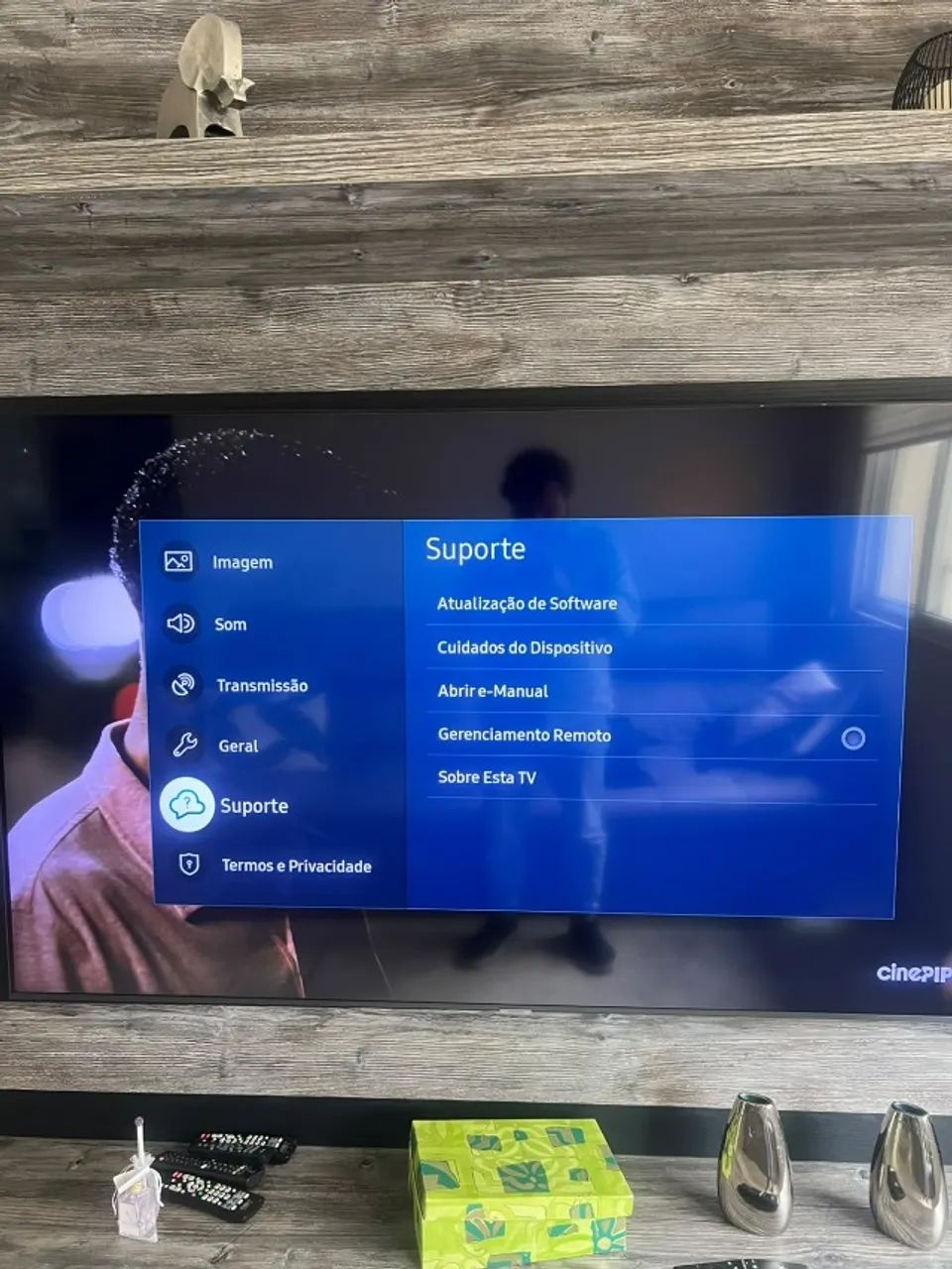 Smart TV 65" Crystal UHD 4K - Foto 2