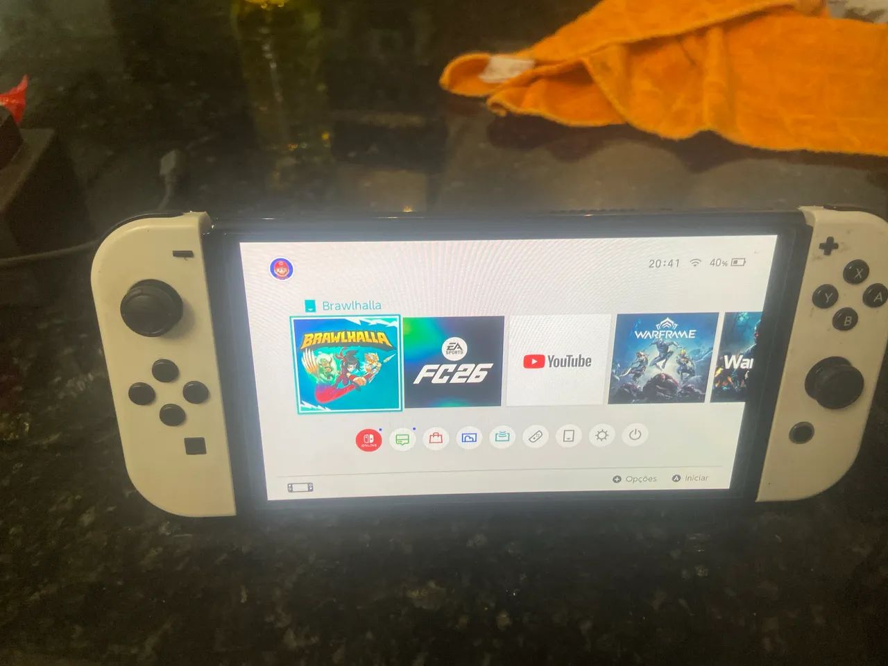 Nintendo Switch OLED