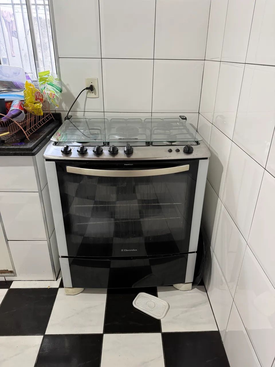 FOGÃO ELETROLUX 5 bocas 