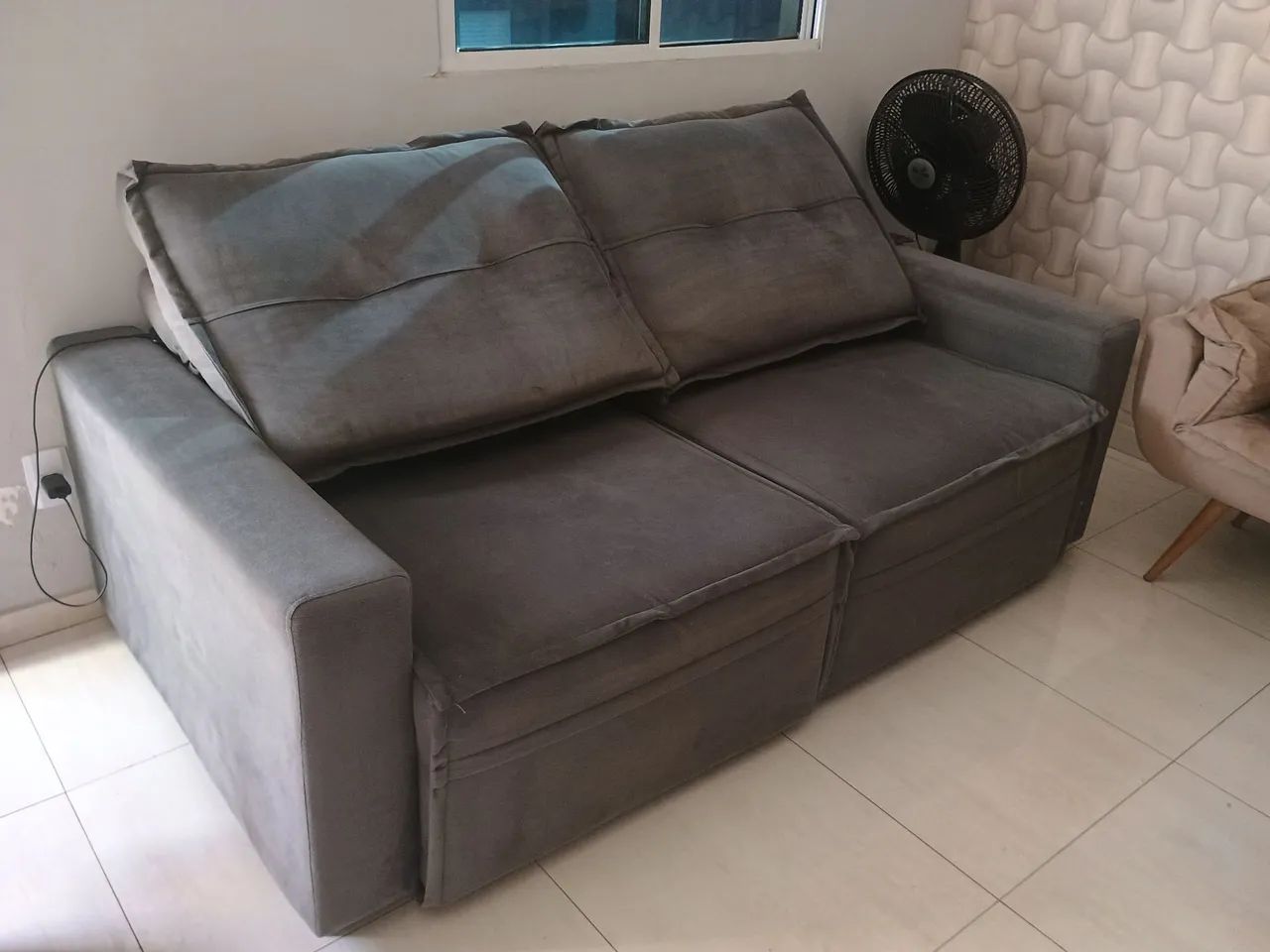 Sofá retrátil e reclinável  - Foto 4