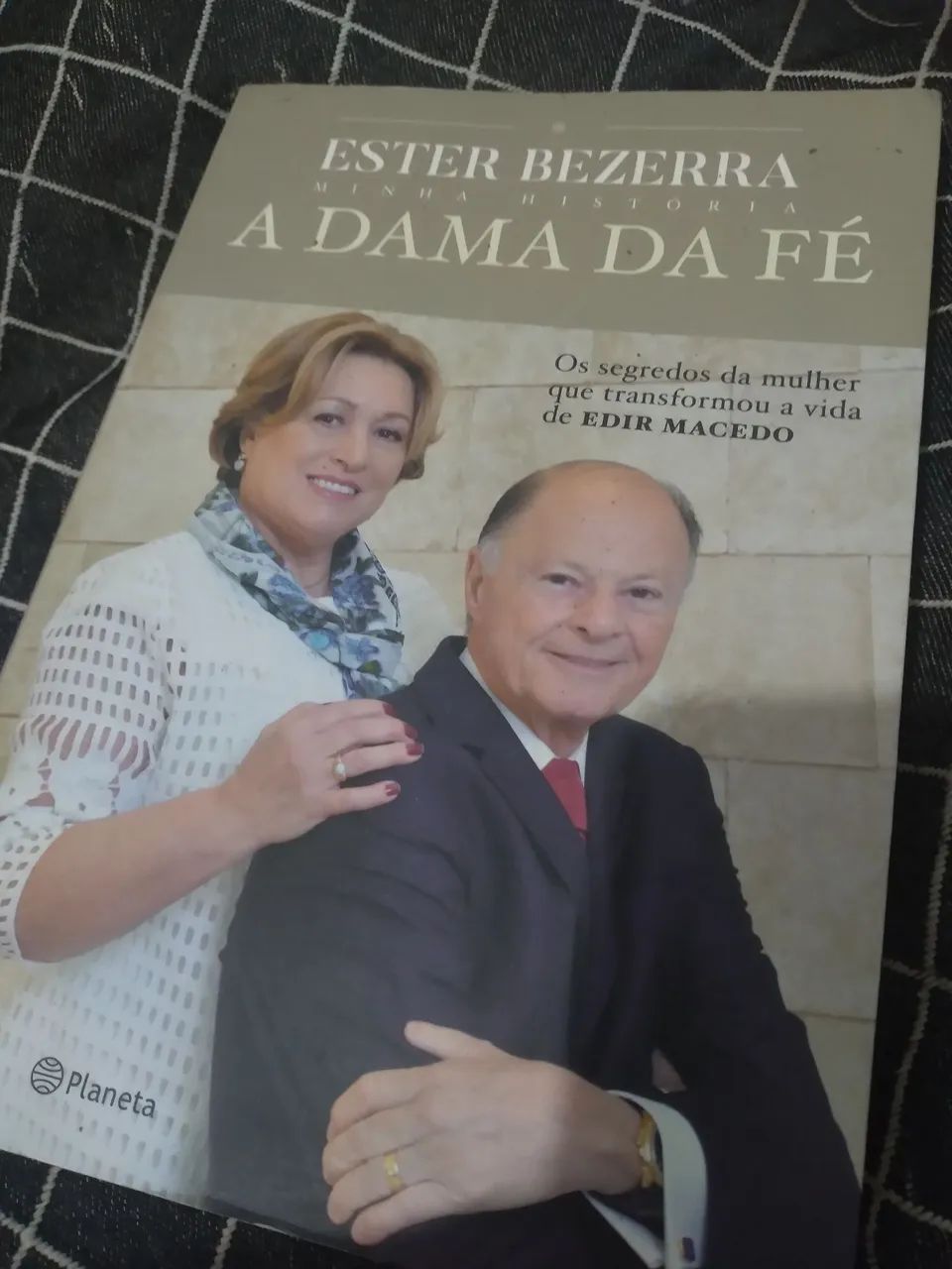 Livro a dama da fé Ester bezerra Edir Macedo 