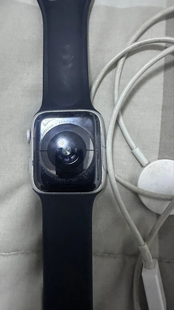 Apple Watch 5 + Cellular 44 mm - Foto 3