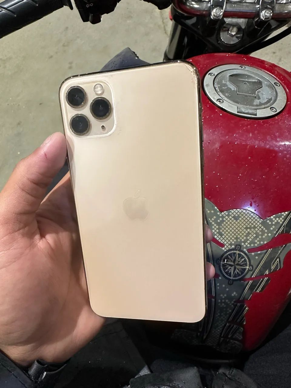 IPHONE 11 PRO MAX 256GB - Foto 2