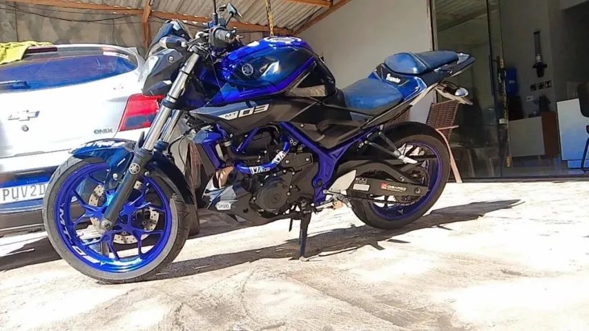 Yamaha MT-03  - Foto 2
