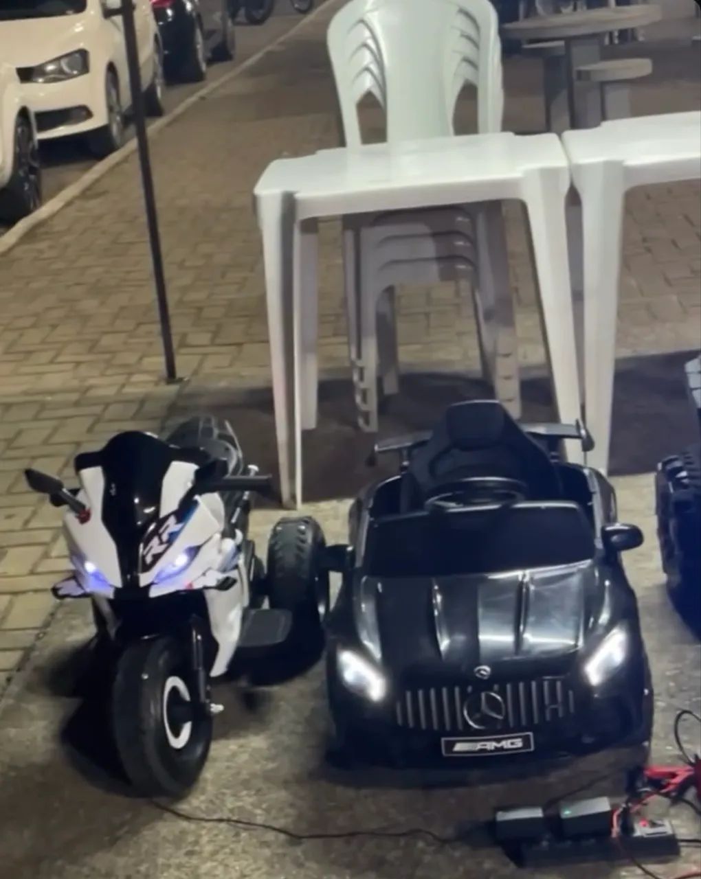4 Carrinhos elétricos infantis  - Foto 2