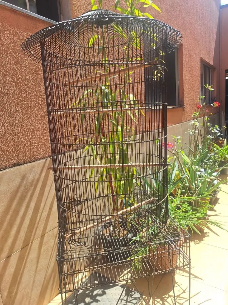 GAIOLA PARA PASSARINHOS