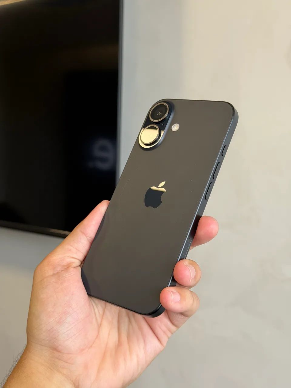 iPhone 16 128gb Preto Garantia Apple - Foto 4