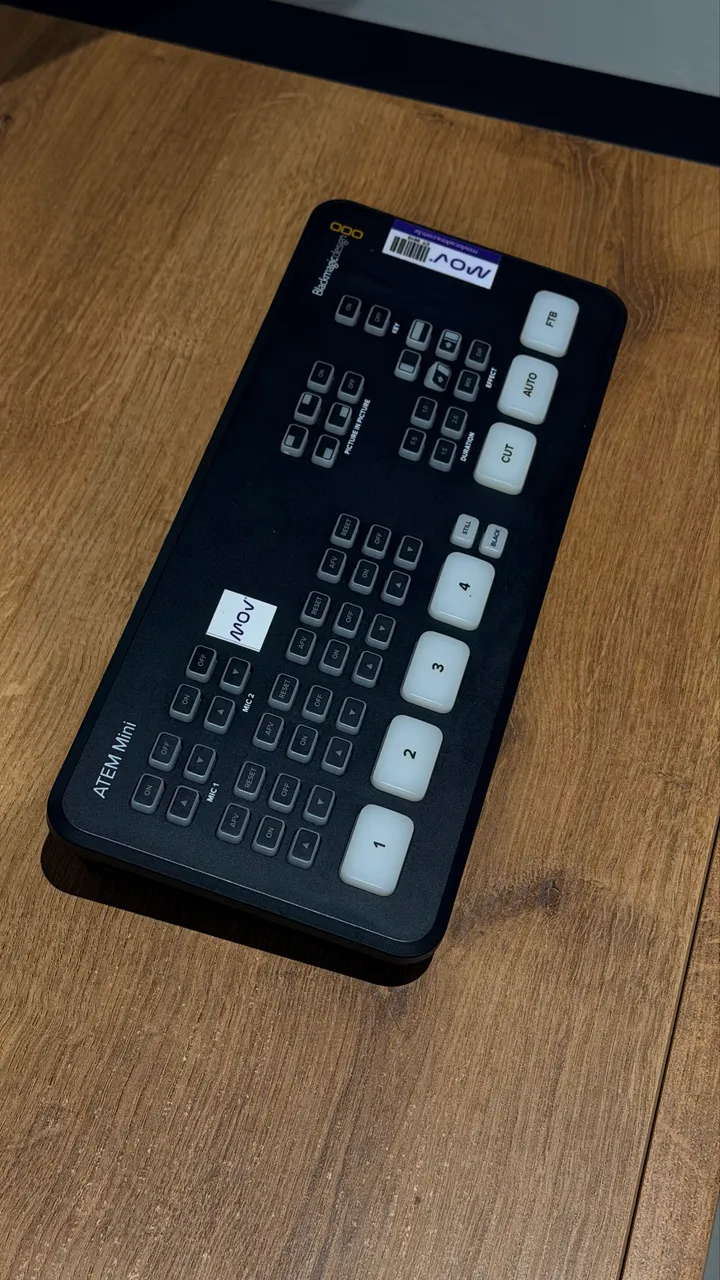 ATEM Mini Pro Blackmagic - Interface de Streaming Profissional