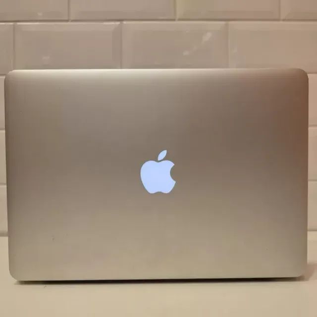 MacBook Air 2017 i5 - 8Gb Ram- SSD - A1466 - Foto 5