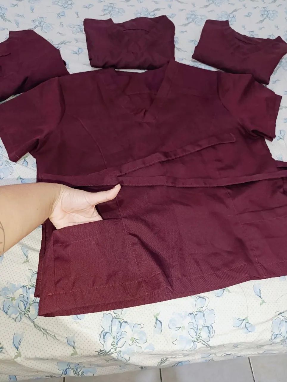 Kit 5 scrub/ uniforme de trabalho/ pijama hospitalar/ fardamento  - Foto 4
